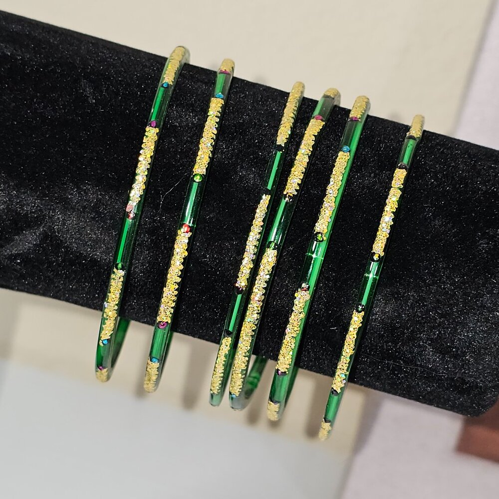 Thin Sparkly Green and Gold Bangle Bracelet Set